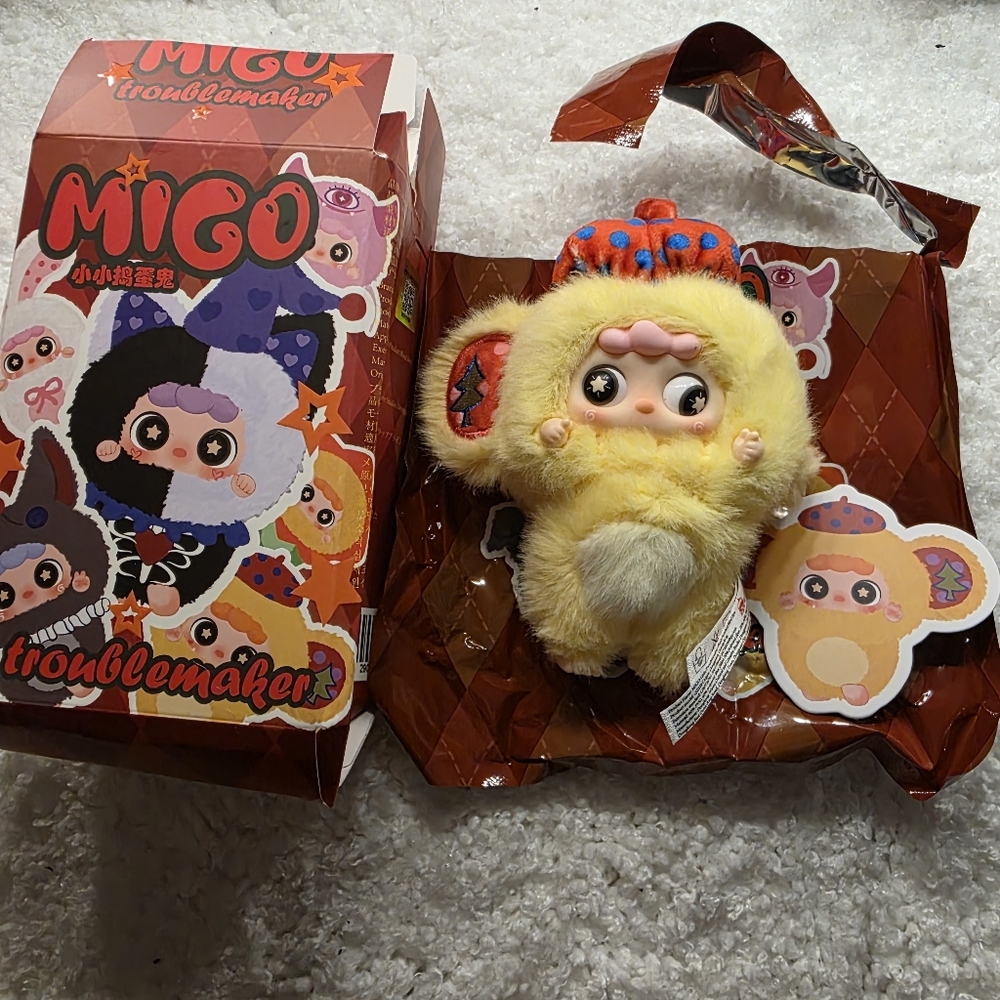 Migo Troublemaker Confirmed Escape Little Bear BOX IN BAD SHAPE
